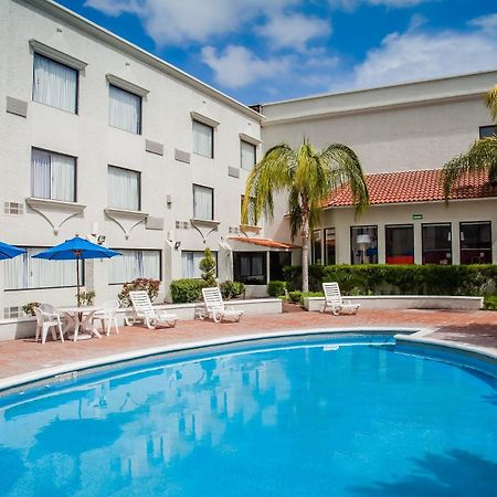 Fiesta Inn Monclova Exterior photo