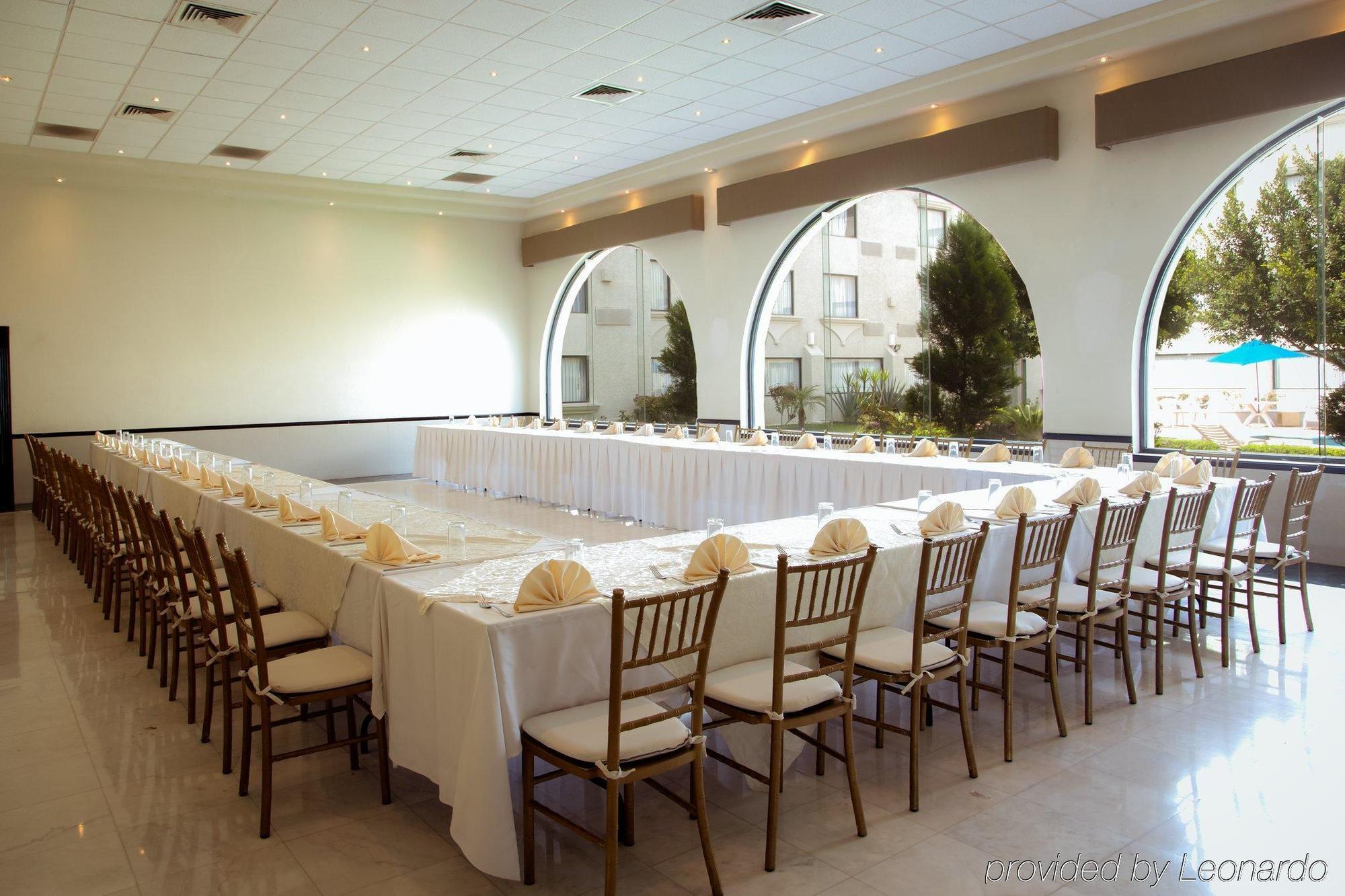 Fiesta Inn Monclova Exterior photo